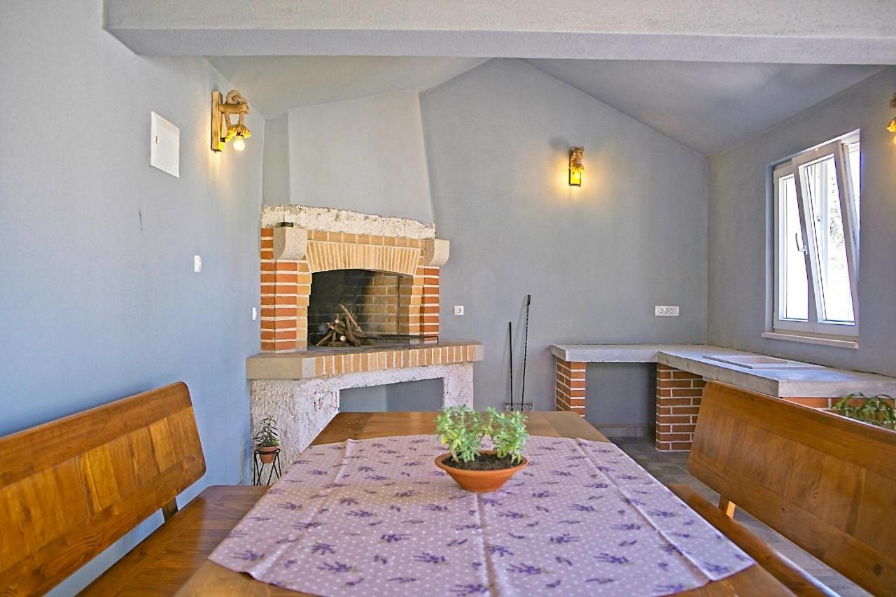 פוסטיר Apartman Nikica מראה חיצוני תמונה