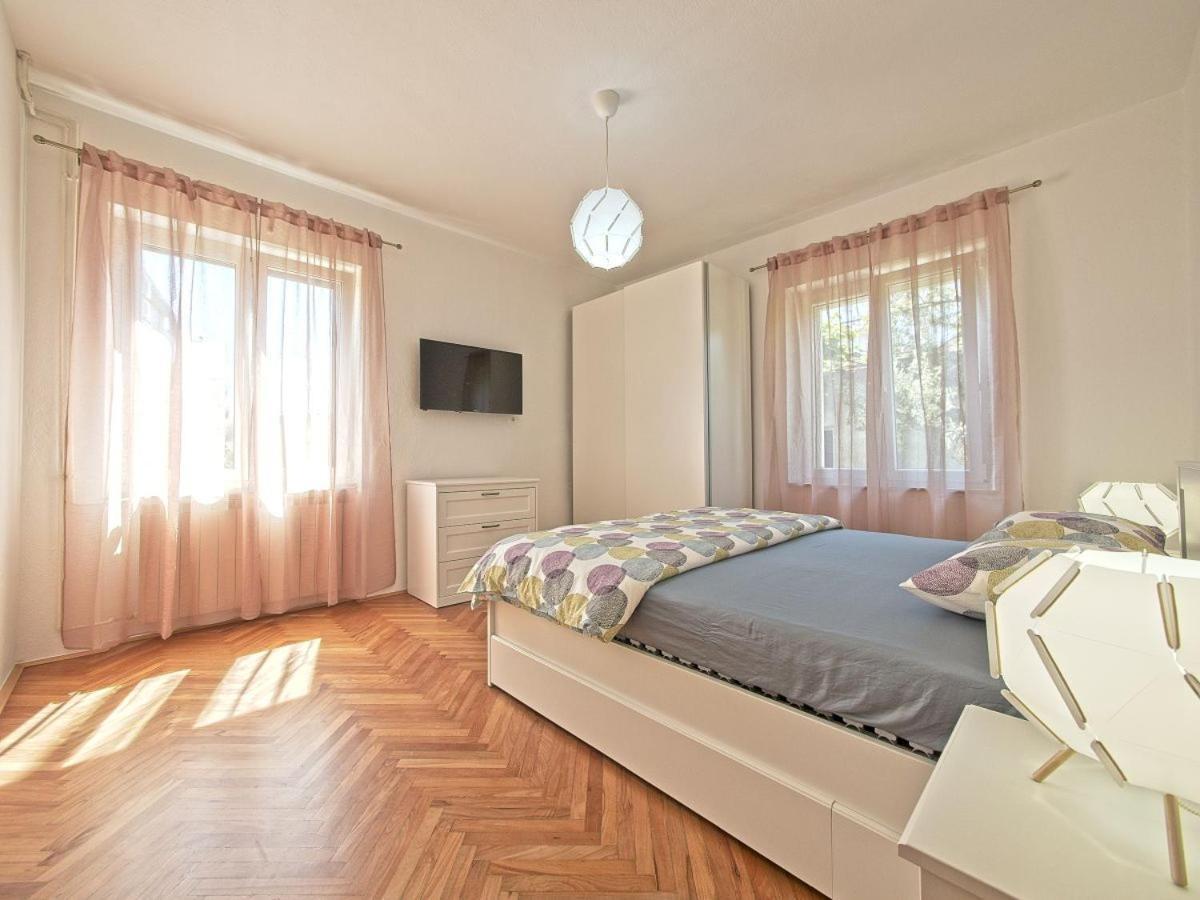 פוסטיר Apartman Nikica מראה חיצוני תמונה