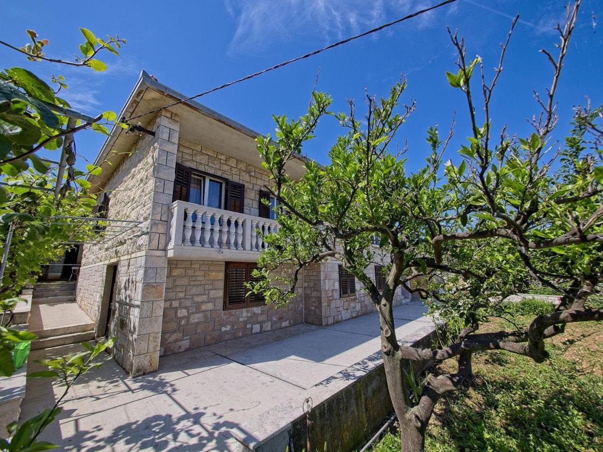 פוסטיר Apartman Nikica מראה חיצוני תמונה