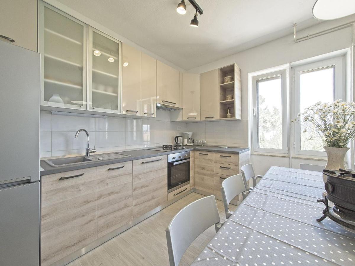 פוסטיר Apartman Nikica מראה חיצוני תמונה